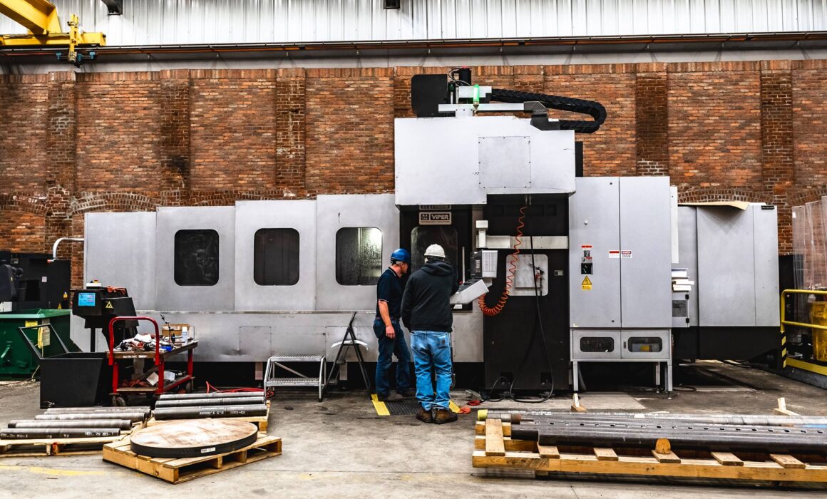 Mighty Viper VYL-20/25M CNC Lathe and a Mighty Viper Pro 3223A CNC Milling